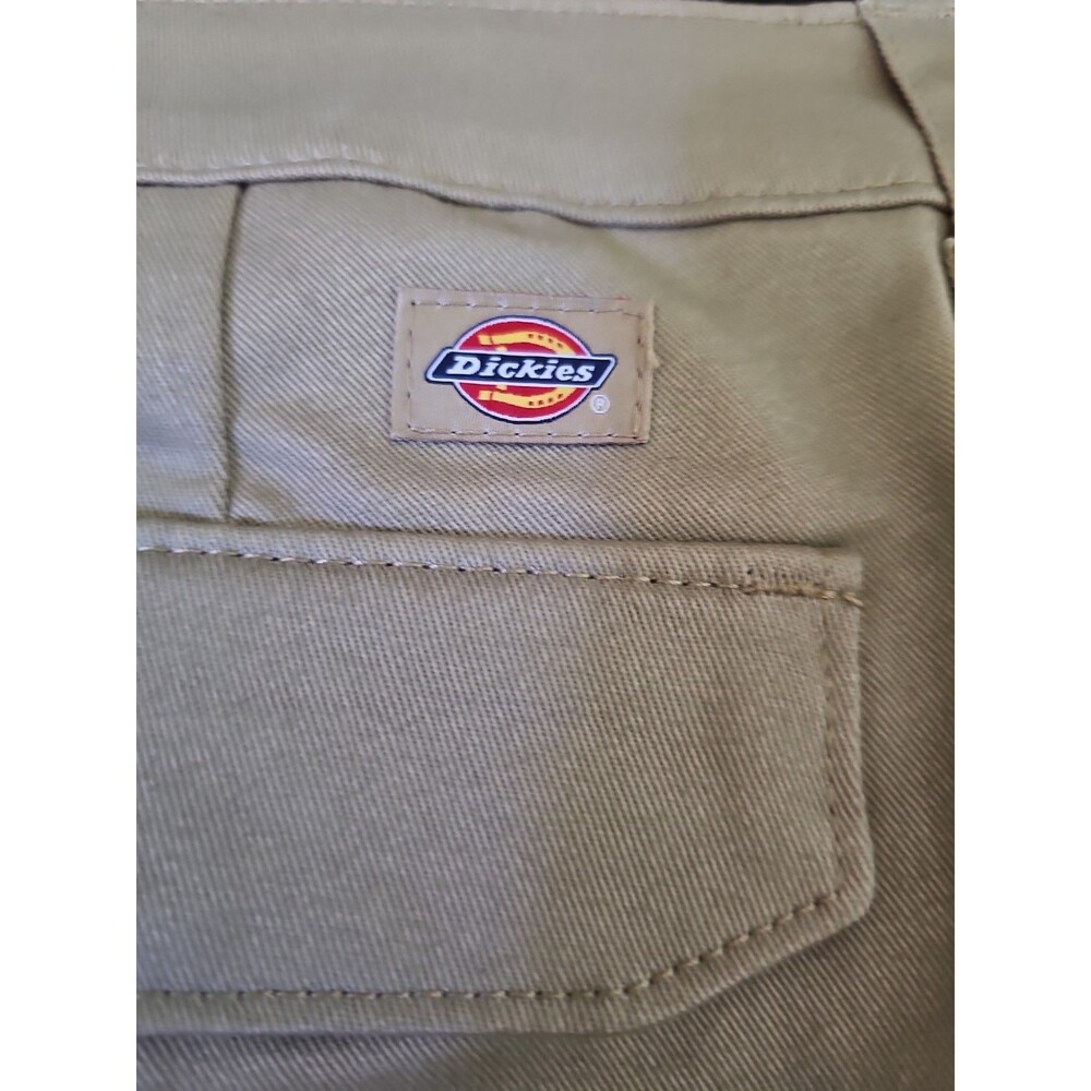 Dickies Women's Size 8 Tan Flex Cargo Short Relaxed Fit Work Hike Walk NWT - Picture 5 of 8
